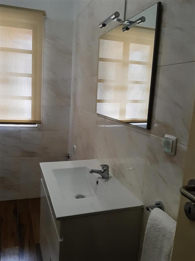 Alojamento Ferreira - Apartamento B Apartment Santiago do Cacem Ngoại thất bức ảnh
