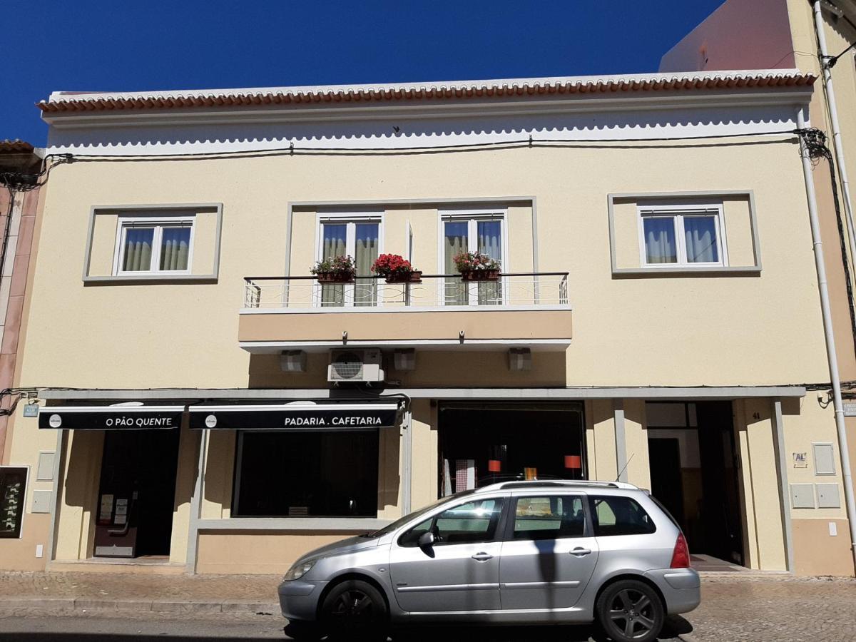 Alojamento Ferreira - Apartamento B Apartment Santiago do Cacem Ngoại thất bức ảnh
